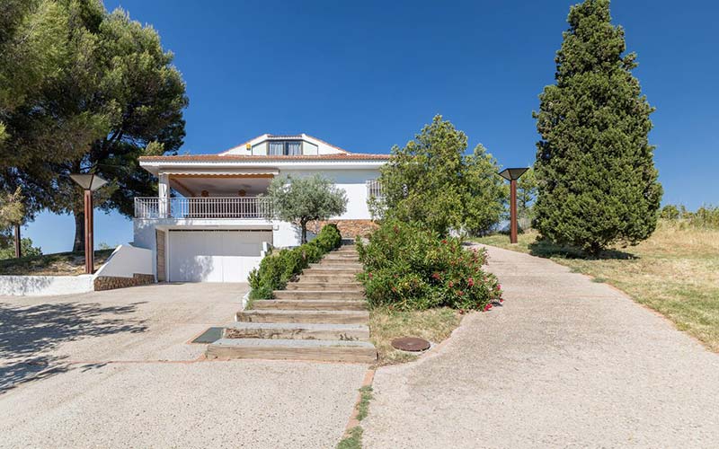 Casa Turística los Pilares en Titulcia - Madrid Casa Turística los Pilares en Titulcia - Madrid